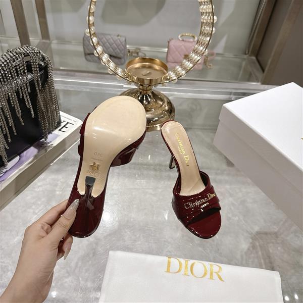 20251128184321229 250